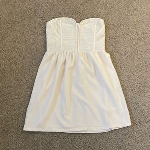 CREAM URBAN OUTFITTERS CORSET STYLE STRAPLESS DRESS